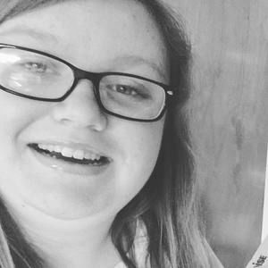 Meet your Posher, Krystal